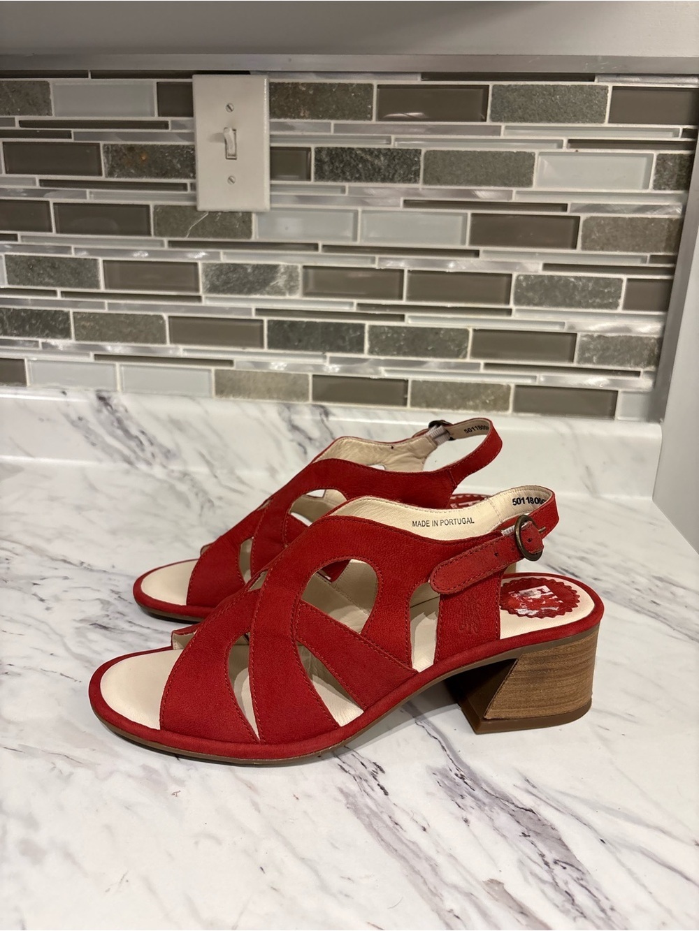 Fly London sandals Lari180 fly Lipstick red leather heeled sandals size 38
